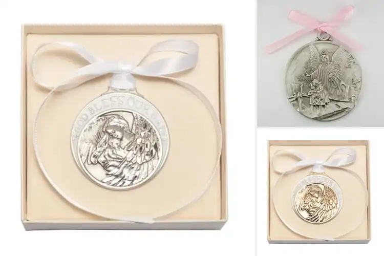 Detailed view of Best Gift Boxed Crib Medals